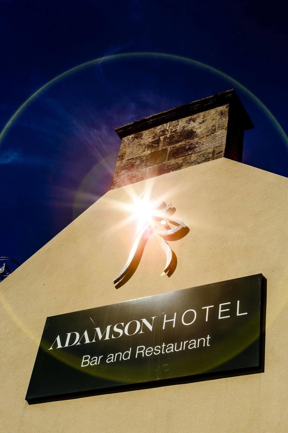 Adamson Hotel Dunfermline Exterior foto